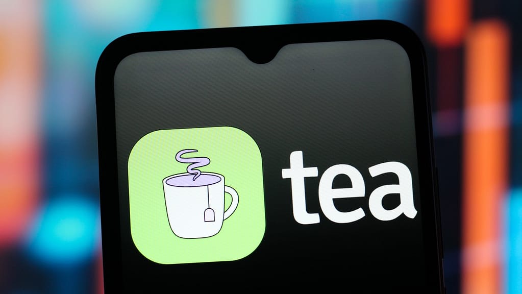 Le thé a encouragé ses utilisateurs à se répandre. Ensuite, les données de l’application ont été divulguées: NPR
