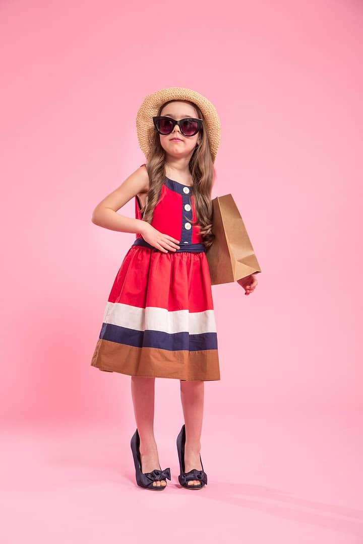 Top 10 des robes de soirée fille tendance pour 2025